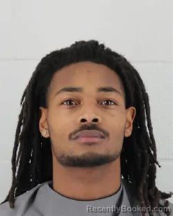 Mugshot of MARKELV AVIONN AVERY