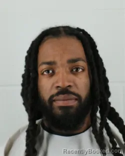 Mugshot of JOE DEVON BANKS