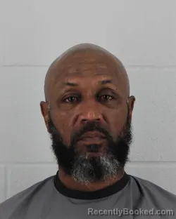 Mugshot of LONNIE JOE MOORE JR
