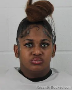 Mugshot of SHAVONNE VURNIECE ALEXANDER