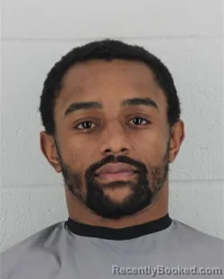 Mugshot of DERON MEKENZIE LEE FIELDS
