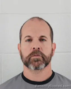 Mugshot of MICHAEL GREGORY LOMAS