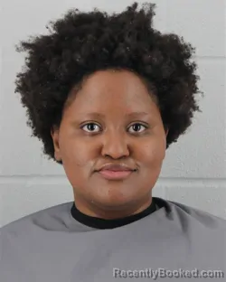 Mugshot of AALIYAH MWENDE MCRAE