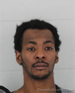 Mugshot of RONNIE EUGENE TAYLOR JR