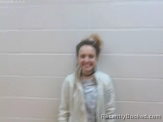 Mugshot of Destiny Rene Schroeder