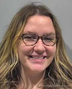 Mugshot of Alyssa Lynn Hinderliter booked in McPherson County, Kansas on May 25, 2026