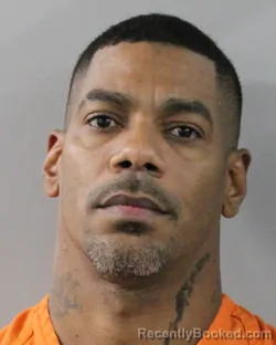 Mugshot of LUIS REYES VAZQUEZ