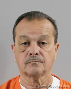 Mugshot of HIPOLITO RIVERA JR