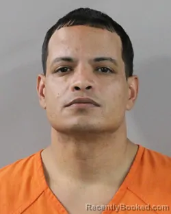Mugshot of JOHAN ECHEVARRIA PINA