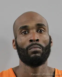 Mugshot of SAMUEL THOMAS