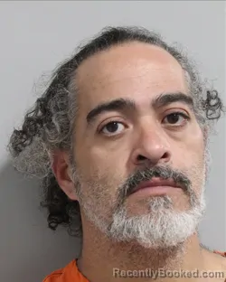 Mugshot of REINALDO VELASQUEZ