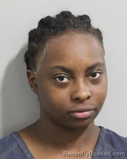 Mugshot of VERLENA SMITH