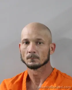 Mugshot of DANIEL WHITE