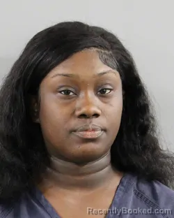 Mugshot of ONYIAH LINDSEY