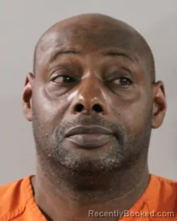 Mugshot of BENJAMIN HARRIS