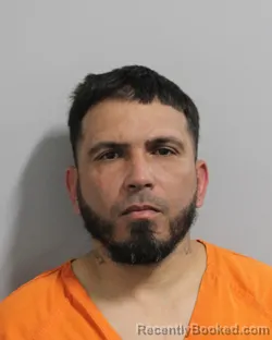 Mugshot of JULIO DIAZ JIMENEZ