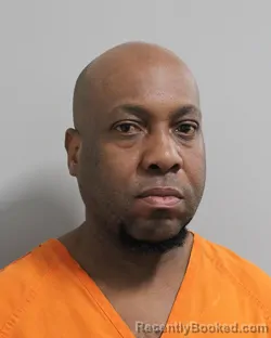 Mugshot of QUINTON EVANS