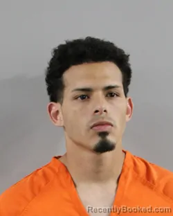 Mugshot of LEONARDO ROYETT