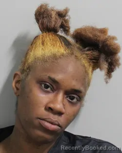 Mugshot of JACHARDONAE THOMAS booked in Polk County, Florida on March 19, 2026