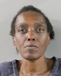 Mugshot of LAJONDA LOYDD booked in Polk County, Florida on May 28, 2026