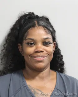 Mugshot of LAQUANDA SMITH booked in Polk County, Florida on May 30, 2026