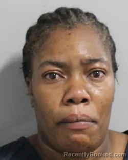 Mugshot of LONISE PIERRE booked in Polk County, Florida on June 3, 2026