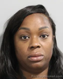 Mugshot of SHAYTERIA MCCLAIN booked in Polk County, Florida on June 12, 2026