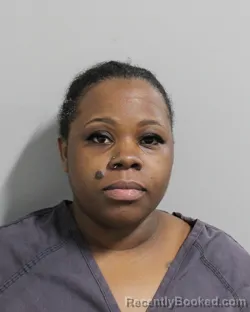 Mugshot of JUANITA WILLIAMS booked in Polk County, Florida on June 19, 2026