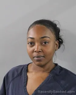Mugshot of ANQUINETTA JONES booked in Polk County, Florida on July 9, 2026