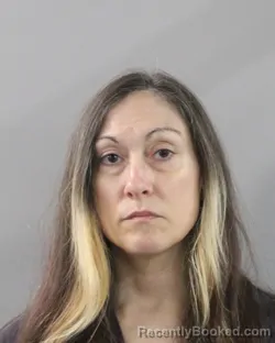 Mugshot of DELORES GRAVES booked in Polk County, Florida on July 9, 2026