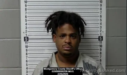 Mugshot of Johnnie Aaron Woods