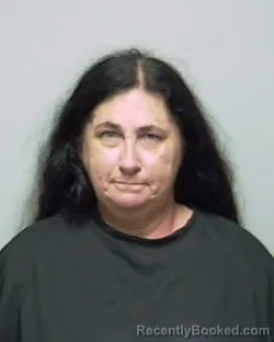 Mugshot of KELLY MICHELLE WELLINGTON booked in Putnam County, Florida on May 12, 2026