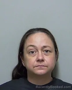 Mugshot of LAURA ELIZABETH KNECHT