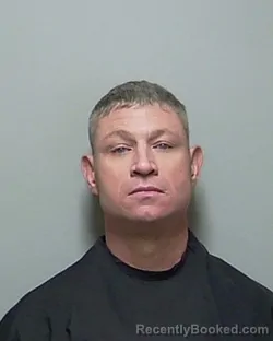 Mugshot of MATTHEW JARETT MOYE