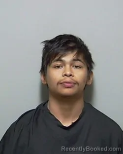 Mugshot of EDGAR URIEL GONZALEZ