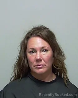 Mugshot of SARAH ANN SCHRIVER booked in Putnam County, Florida on April 20, 2026