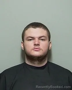 Mugshot of ASHTON E MACKENZIE