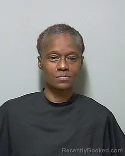 Mugshot of ROXANNE RACQUEL RAPHAEL booked in Putnam County, Florida on June 12, 2026