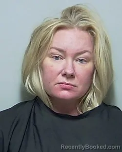 Mugshot of AMBER RENEE BRAKE