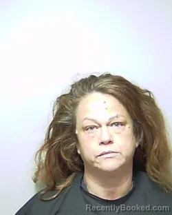 Mugshot of KARLA ANNE THOMAS booked in Putnam County, Florida on April 21, 2026