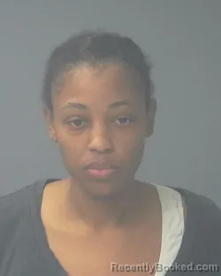 Mugshot of SHEMIKA ROCHELLE SMITH