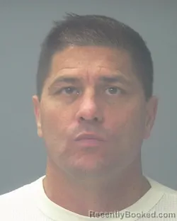 Mugshot of FERNANDO MARCELO CASTANO