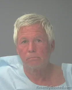 Mugshot of DAVID LLOYD VEAZEY