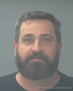 Mugshot of DAVID GEOFFREY HOLLAR