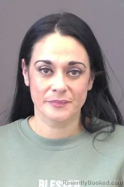 Mugshot of Alesha Valentina Reavis