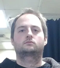 Mugshot of DEVIN KYLE BEMIS