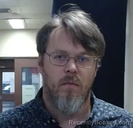 Mugshot of JOSHUA DAVID MOSS