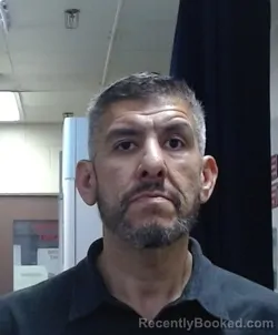 Mugshot of JULIAN NAVARRETTE