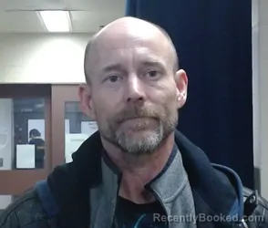 Mugshot of KELLY TROY KNUTSON