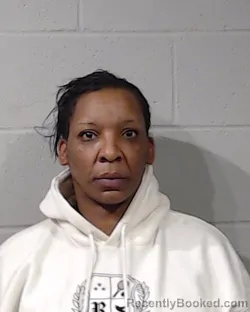Mugshot of GENIA LATRICE THOMAS